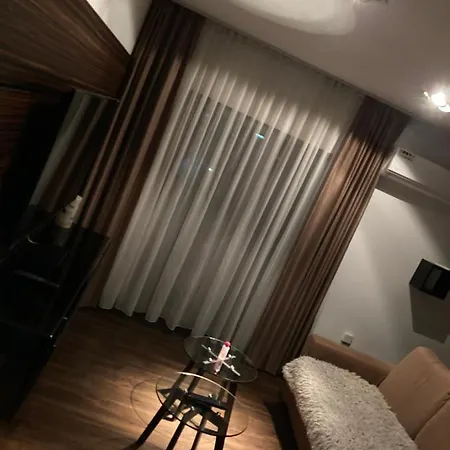 11 Apartment *